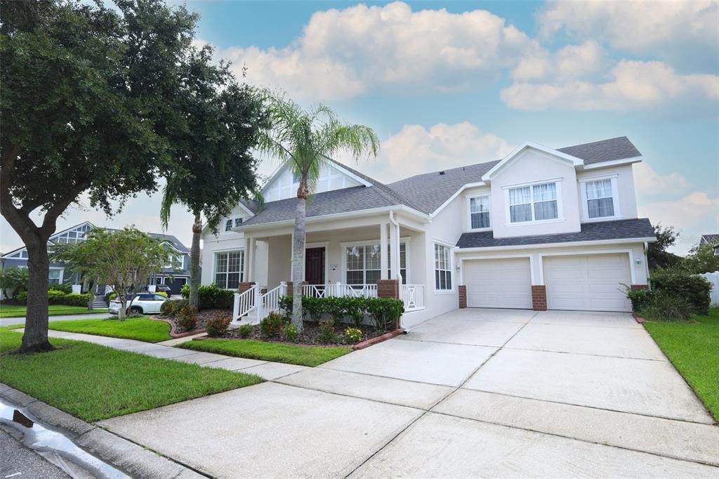 Recently Sold: $615,000 (4 beds, 3 baths, 3242 Square Feet)