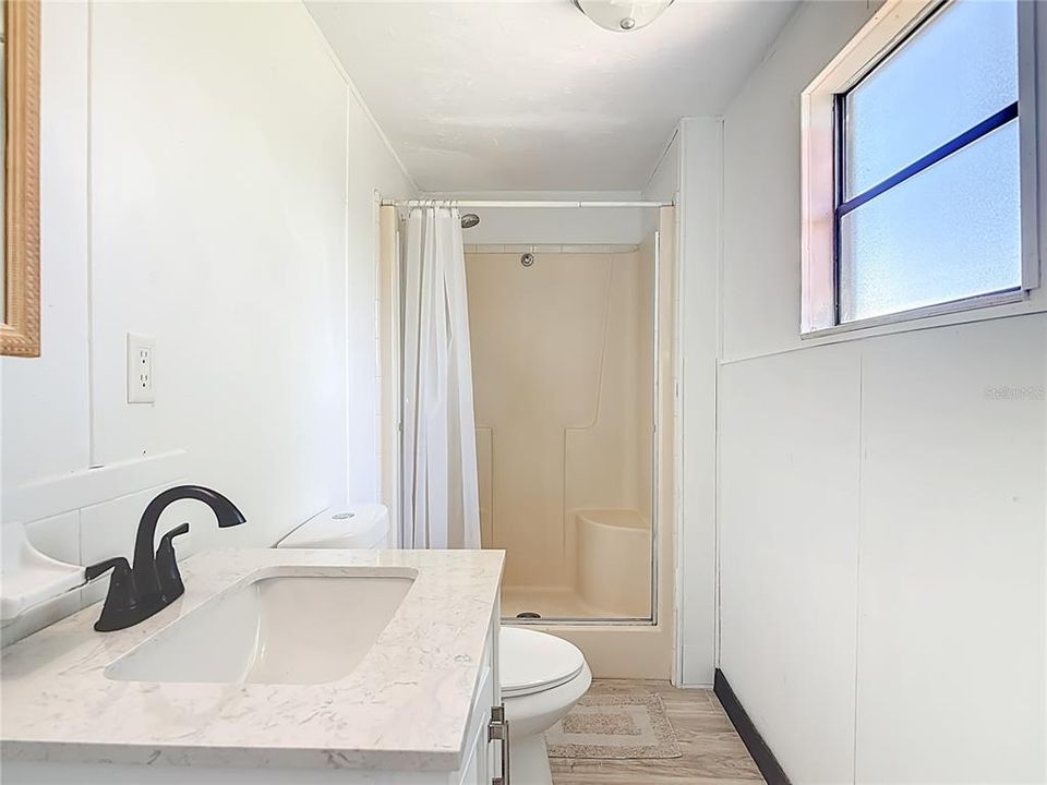 待售: $179,500 (3 贝兹, 2 浴室, 1066 平方英尺)