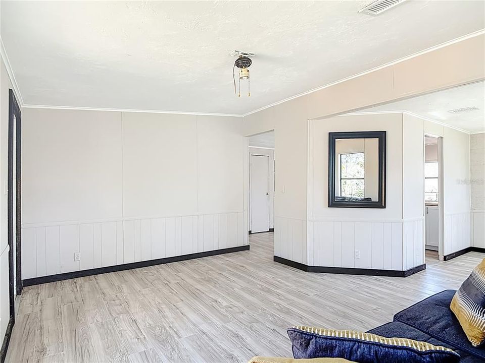 待售: $179,500 (3 贝兹, 2 浴室, 1066 平方英尺)