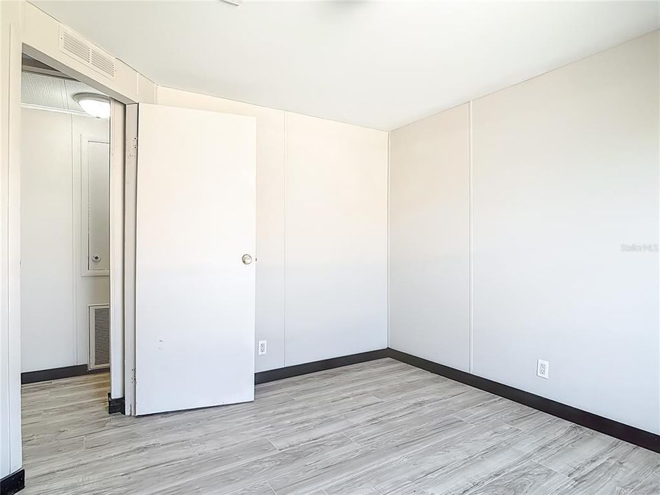 待售: $179,500 (3 贝兹, 2 浴室, 1066 平方英尺)