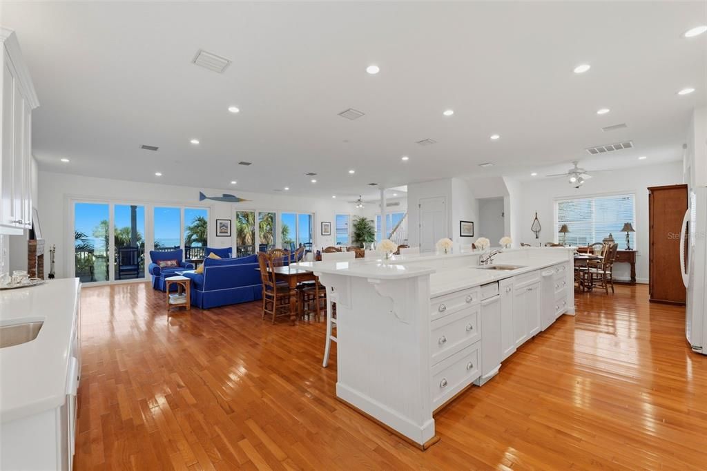 En Venta: $6,999,000 (5 camas, 5 baños, 4724 Pies cuadrados)