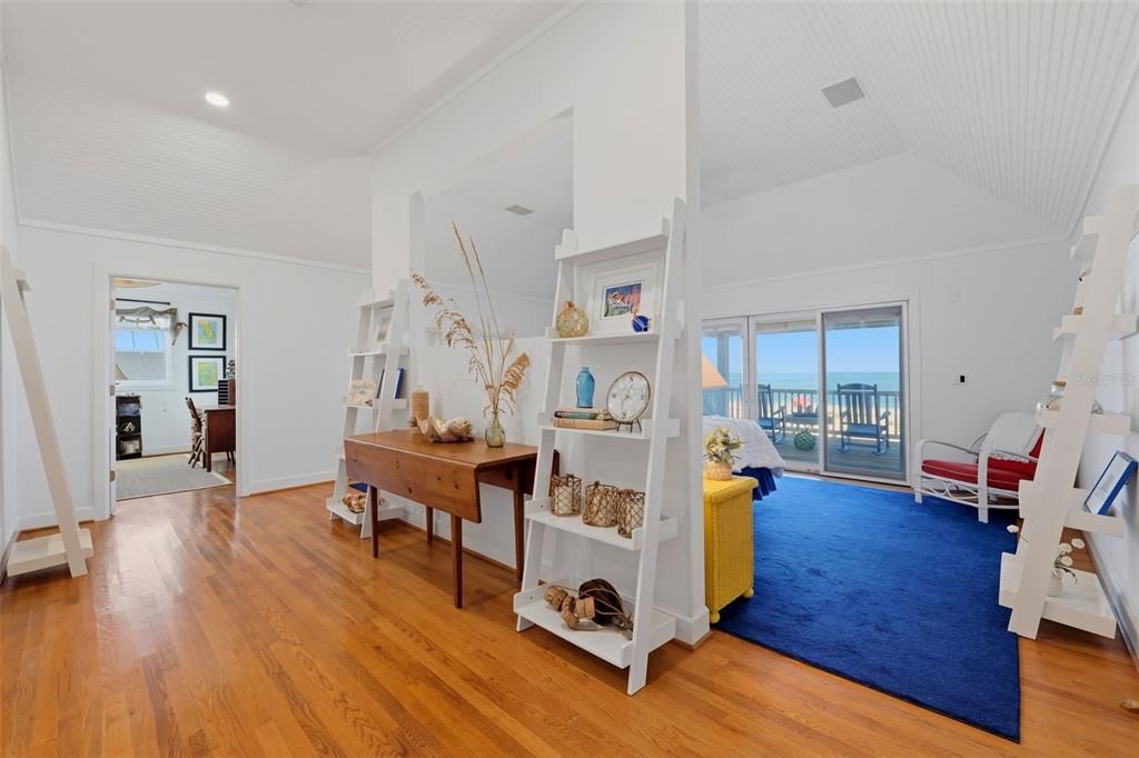 En Venta: $6,999,000 (5 camas, 5 baños, 4724 Pies cuadrados)