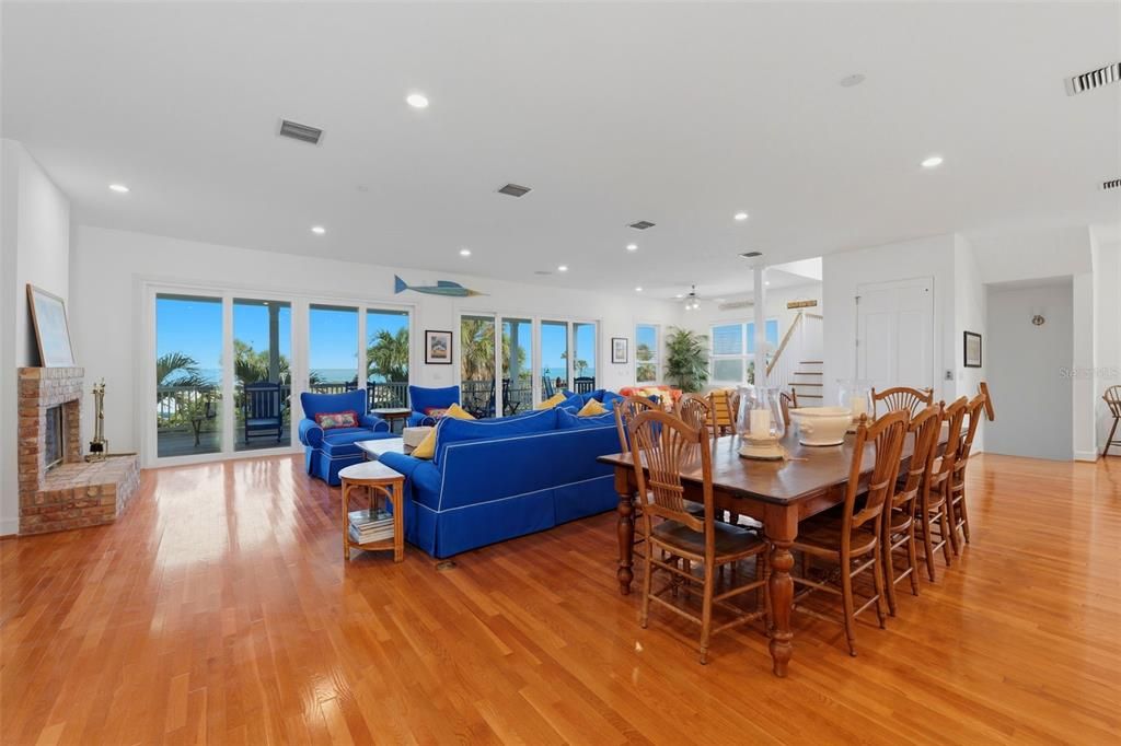En Venta: $6,999,000 (5 camas, 5 baños, 4724 Pies cuadrados)