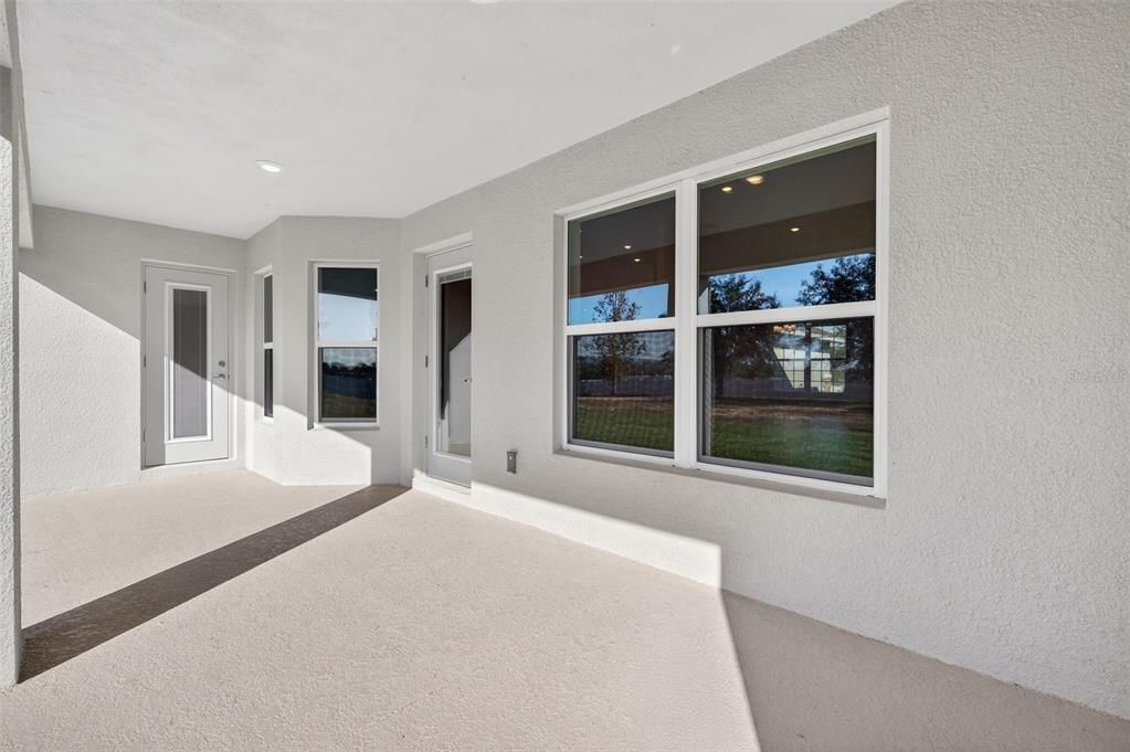 На продажу: $552,450 (4 спален, 2 ванн, 2330 Квадратных фут)