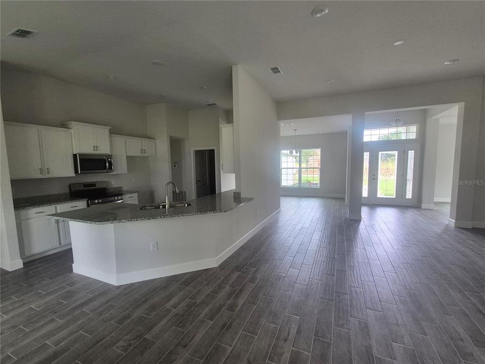 For Sale: $552,450 (4 beds, 2 baths, 2330 Square Feet)