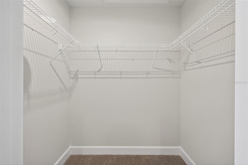 На продажу: $552,450 (4 спален, 2 ванн, 2330 Квадратных фут)