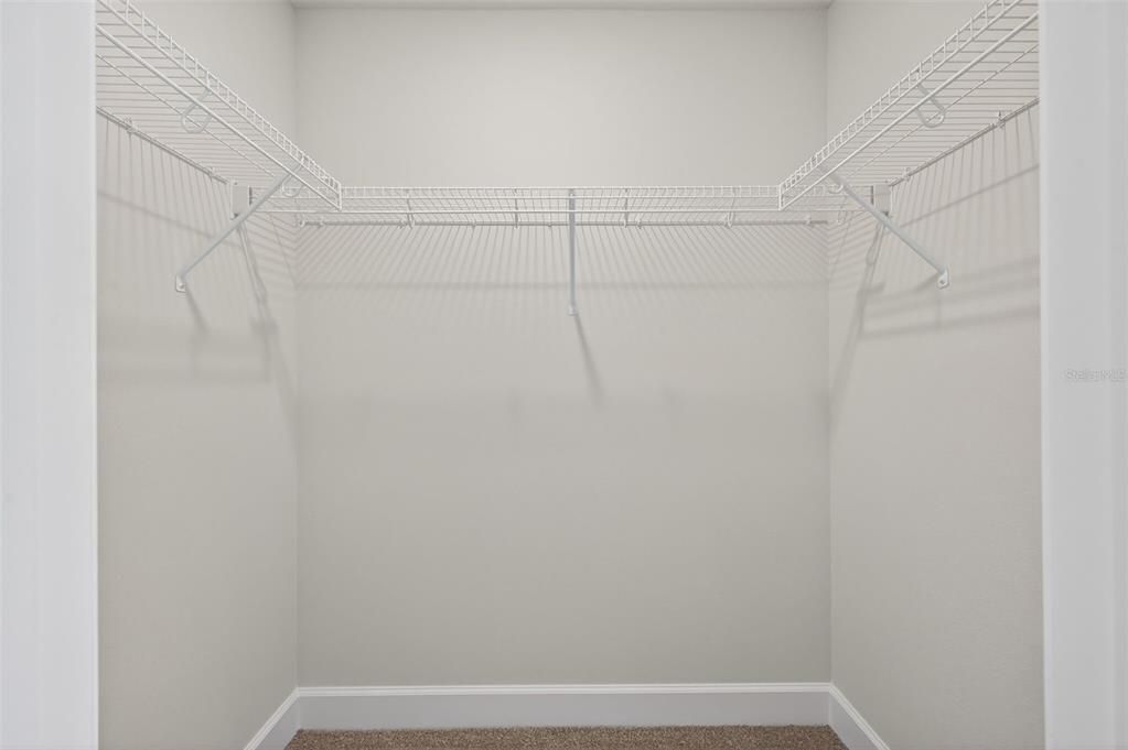 На продажу: $552,450 (4 спален, 2 ванн, 2330 Квадратных фут)