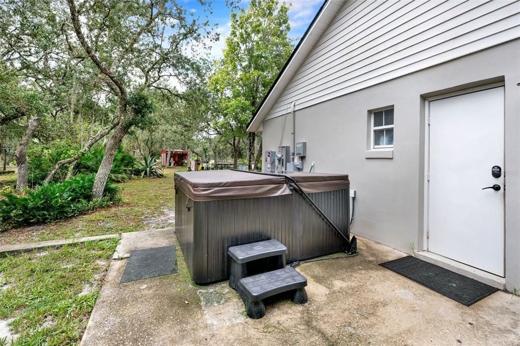 For Sale: $675,000 (3 beds, 2 baths, 1530 Square Feet)