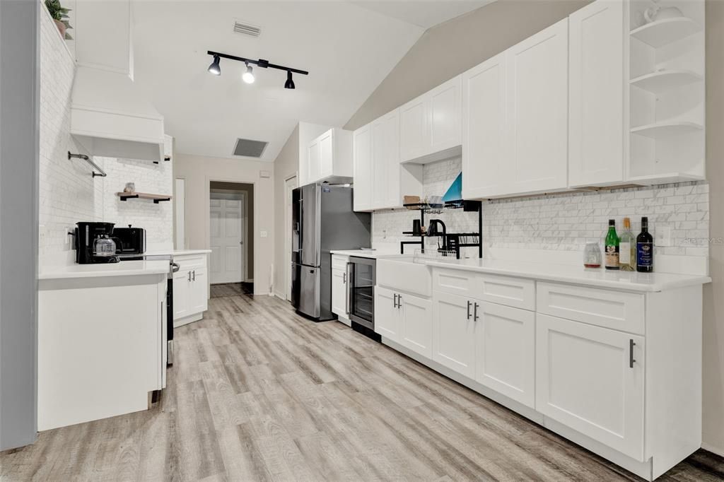 For Sale: $675,000 (3 beds, 2 baths, 1530 Square Feet)