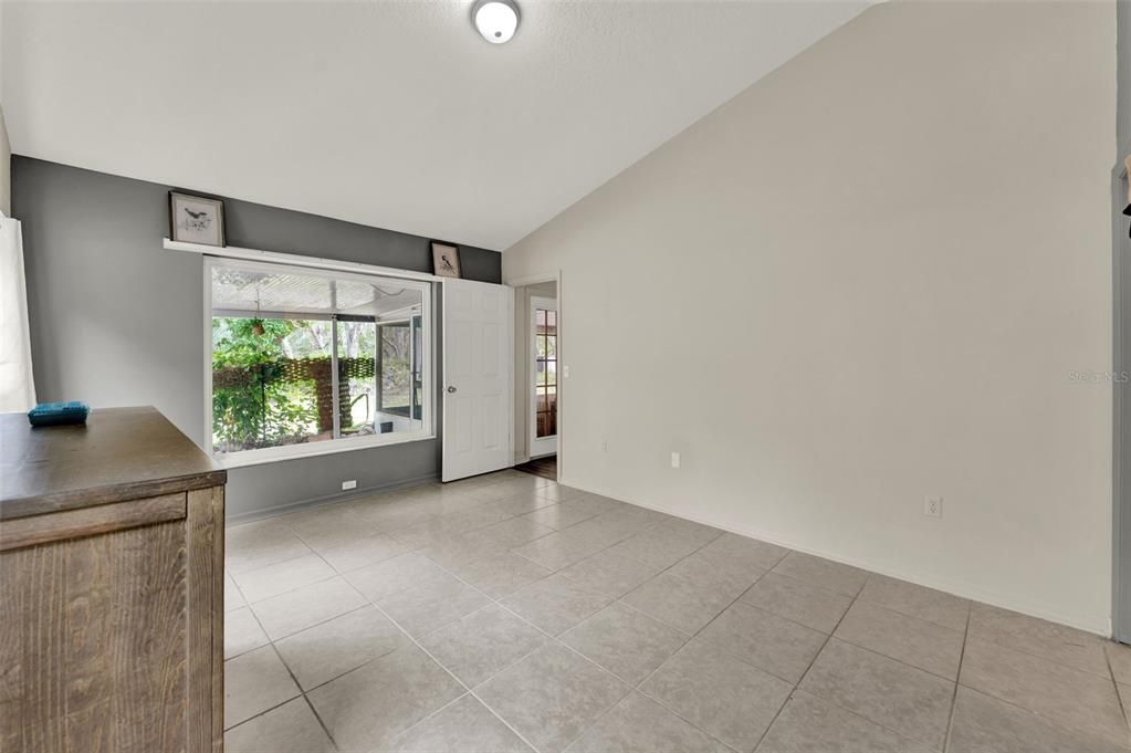 For Sale: $675,000 (3 beds, 2 baths, 1530 Square Feet)