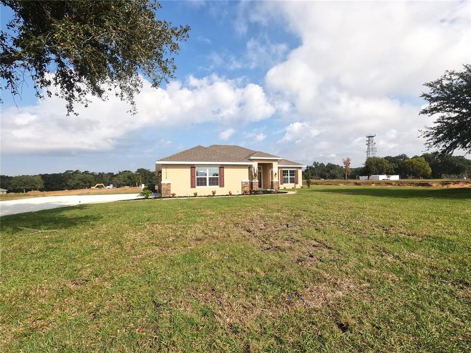 待售: $552,450 (4 贝兹, 2 浴室, 2330 平方英尺)