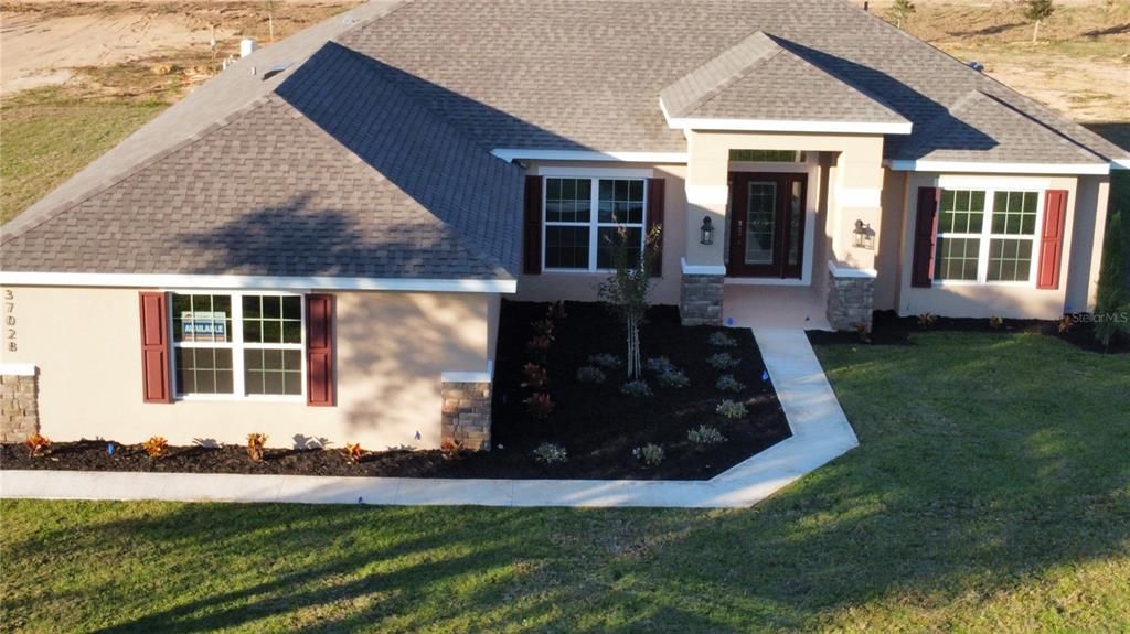 На продажу: $552,450 (4 спален, 2 ванн, 2330 Квадратных фут)