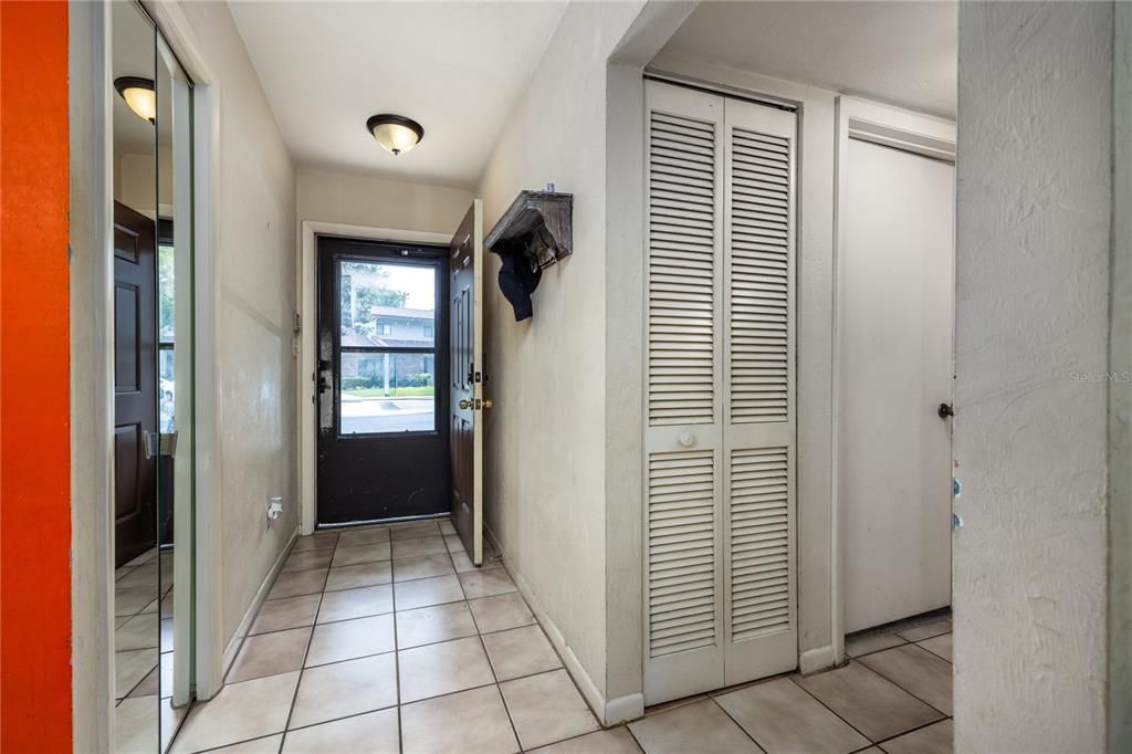 Active With Contract: $185,000 (2 beds, 2 baths, 1340 Square Feet)