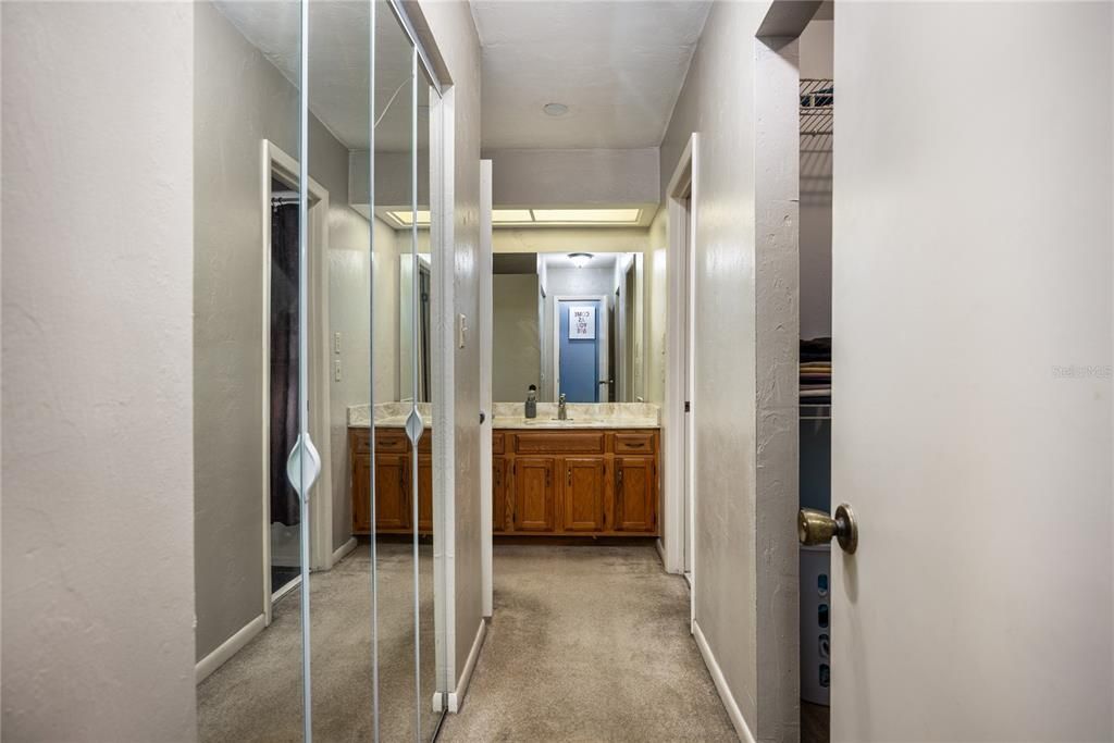 Active With Contract: $185,000 (2 beds, 2 baths, 1340 Square Feet)