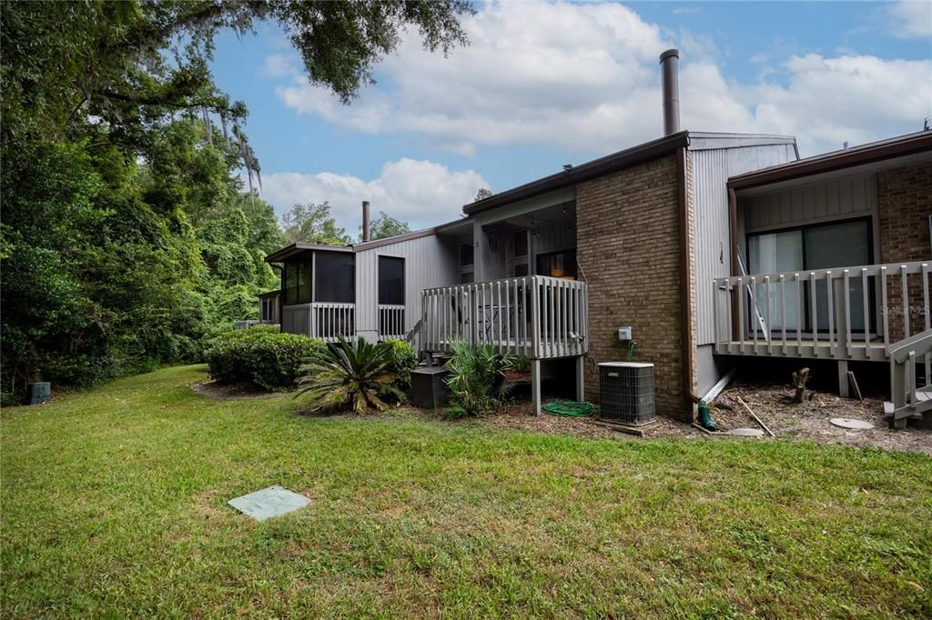 Active With Contract: $185,000 (2 beds, 2 baths, 1340 Square Feet)