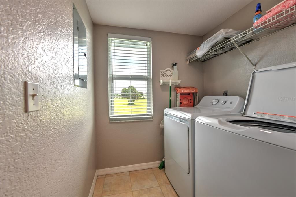 For Rent: $1,950 (2 beds, 2 baths, 1164 Square Feet)