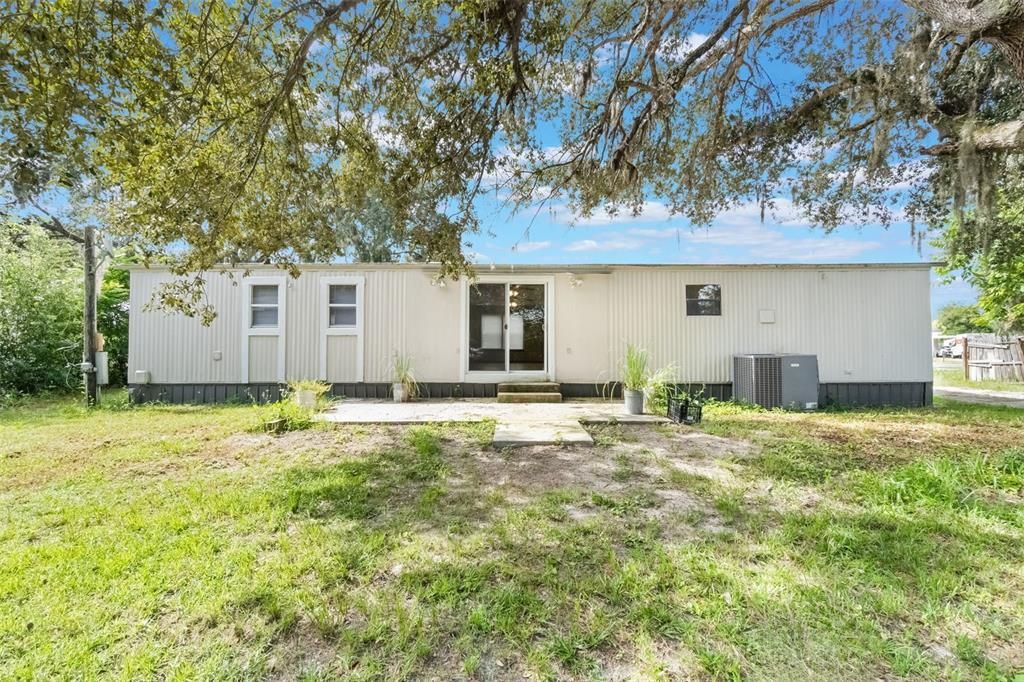 En Venta: $290,000 (4 camas, 2 baños, 1512 Pies cuadrados)