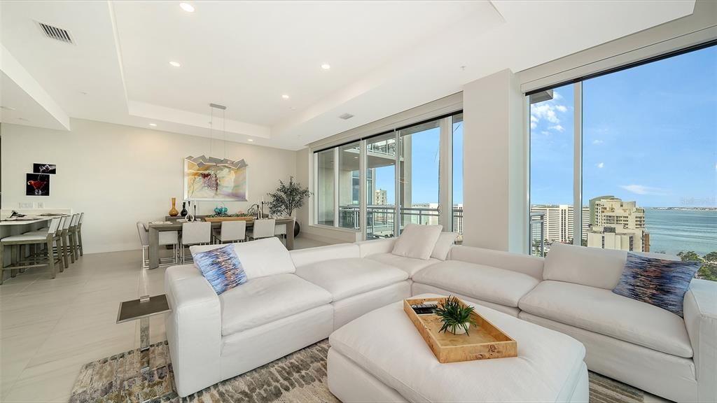 For Sale: $4,600,000 (3 beds, 3 baths, 3962 Square Feet)