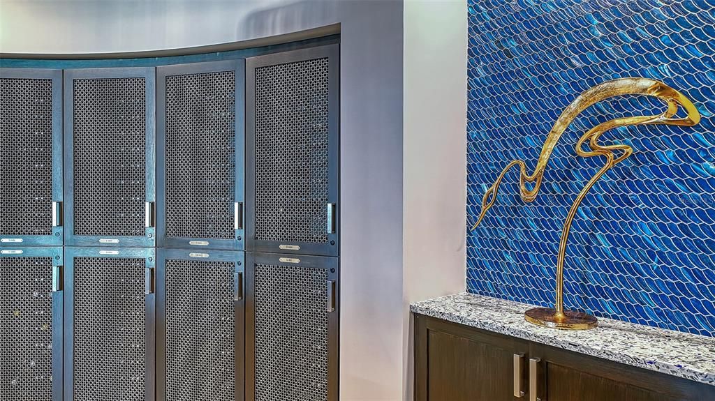 For Sale: $4,600,000 (3 beds, 3 baths, 3962 Square Feet)