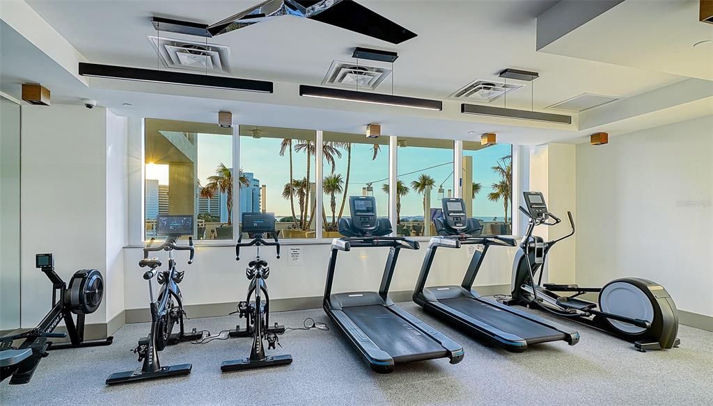 For Sale: $4,600,000 (3 beds, 3 baths, 3962 Square Feet)