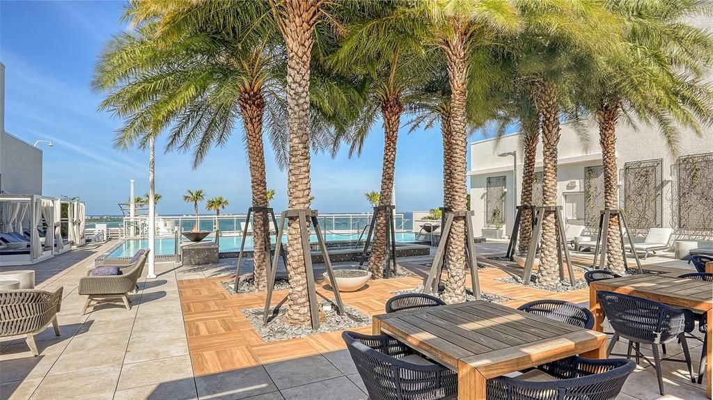 For Sale: $4,600,000 (3 beds, 3 baths, 3962 Square Feet)