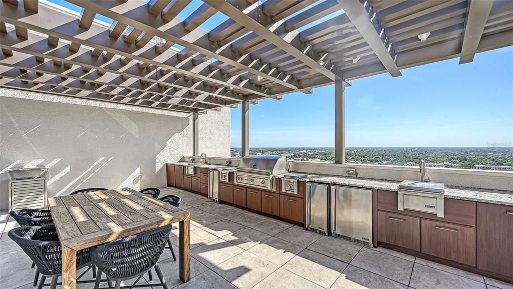 For Sale: $4,600,000 (3 beds, 3 baths, 3962 Square Feet)