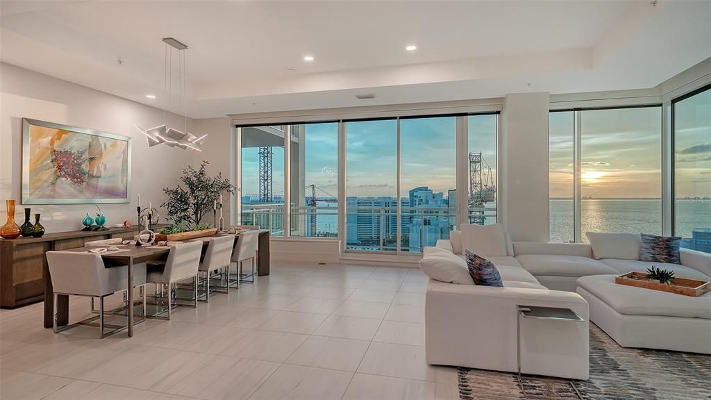 For Sale: $4,600,000 (3 beds, 3 baths, 3962 Square Feet)