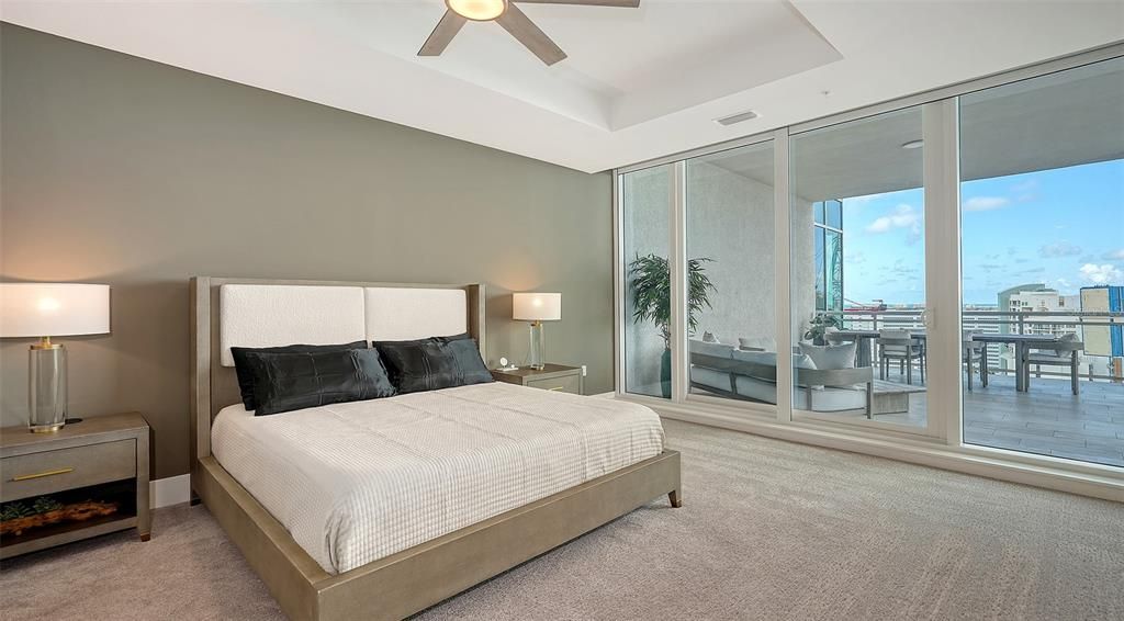 For Sale: $4,600,000 (3 beds, 3 baths, 3962 Square Feet)