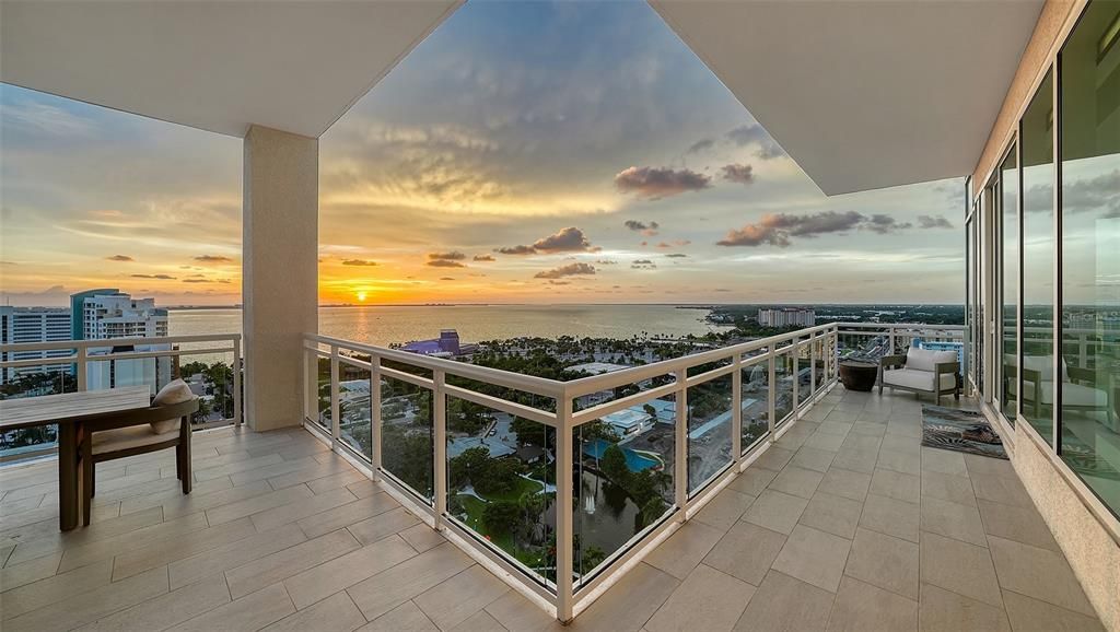 For Sale: $4,600,000 (3 beds, 3 baths, 3962 Square Feet)