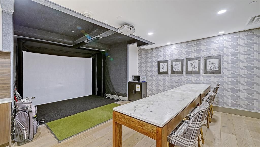 For Sale: $4,600,000 (3 beds, 3 baths, 3962 Square Feet)