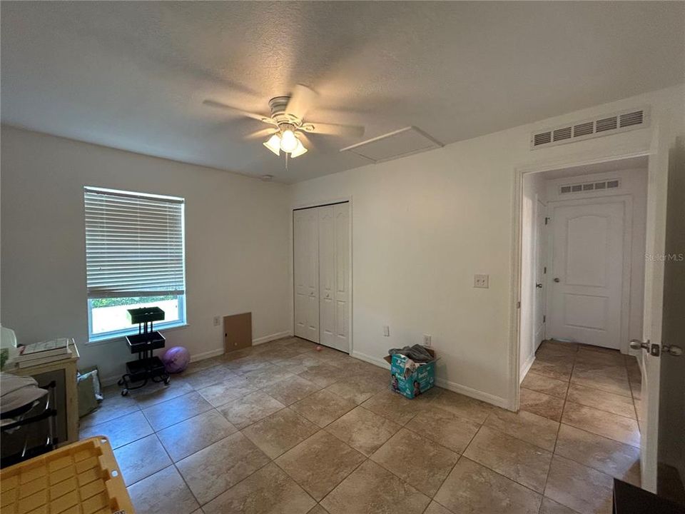 For Rent: $2,500 (4 beds, 2 baths, 1874 Square Feet)