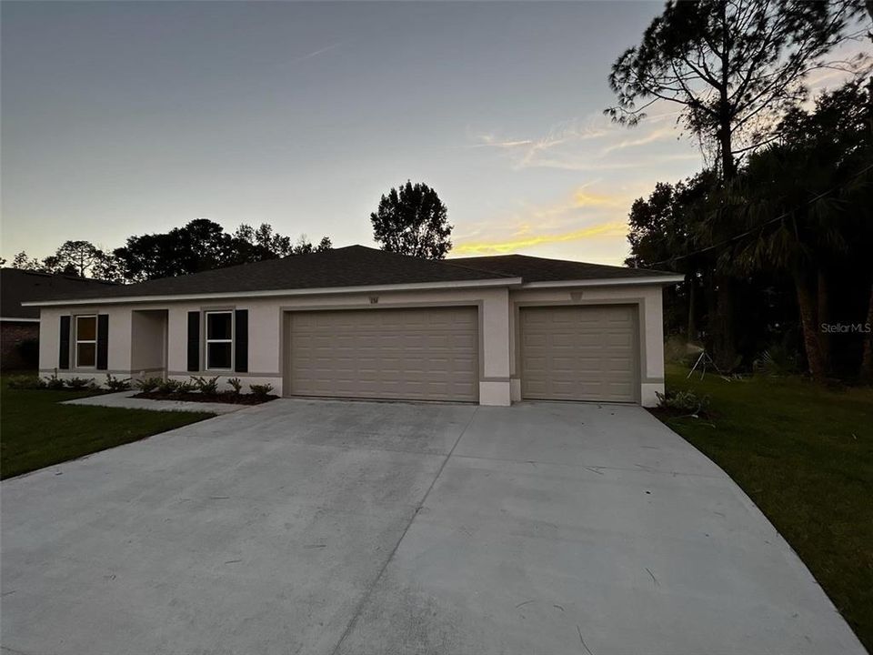 В аренду: $2,200 (4 спален, 2 ванн, 1806 Квадратных фут)