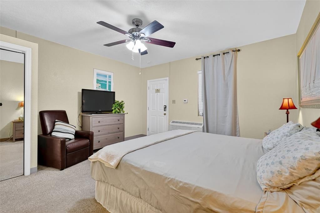 Active With Contract: $2,047,000 (0 beds, 0 baths, 3106 Square Feet)