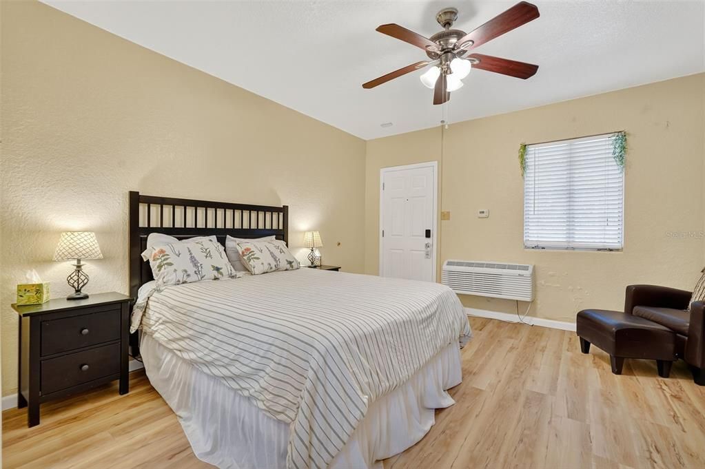 Active With Contract: $2,047,000 (0 beds, 0 baths, 3106 Square Feet)