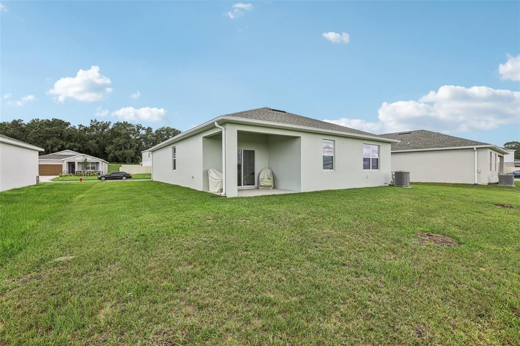 Active With Contract: $362,500 (3 beds, 2 baths, 1589 Square Feet)