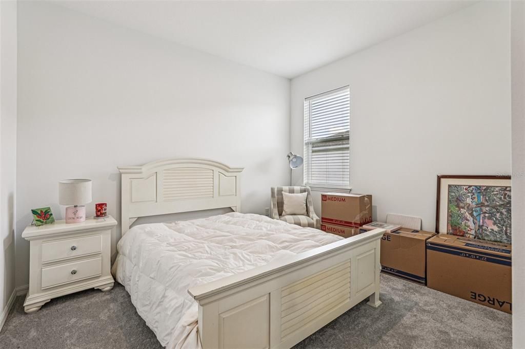 Active With Contract: $362,500 (3 beds, 2 baths, 1589 Square Feet)