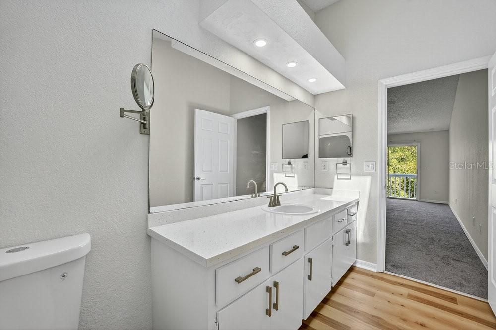 For Sale: $356,500 (3 beds, 2 baths, 1608 Square Feet)