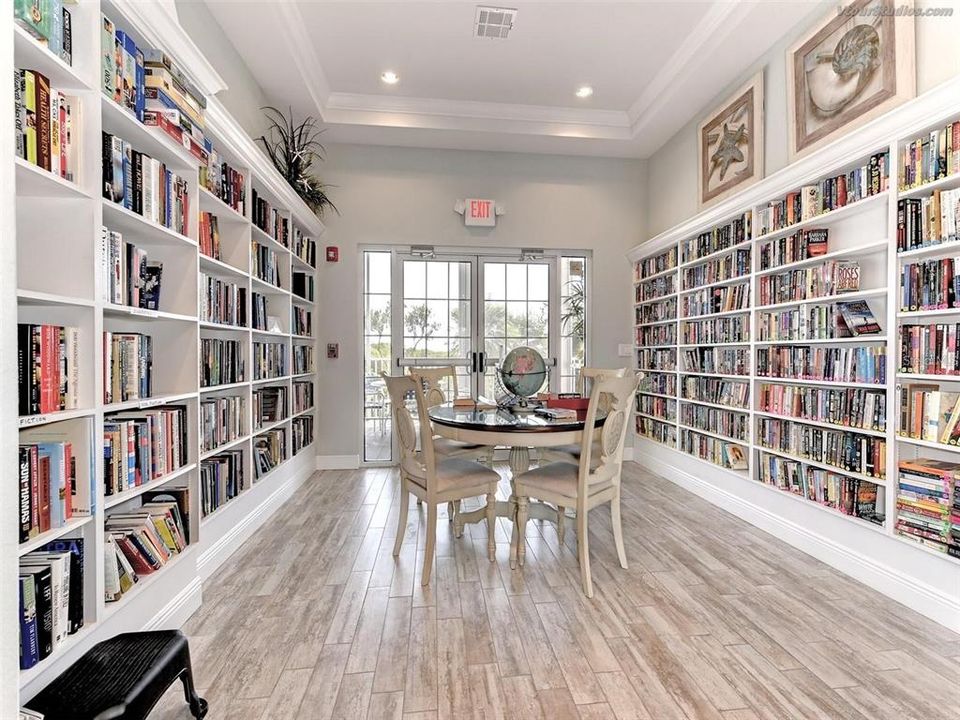 出租: $3,200 (2 贝兹, 2 浴室, 1486 平方英尺)