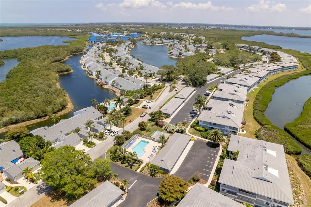 出租: $3,200 (2 贝兹, 2 浴室, 1486 平方英尺)