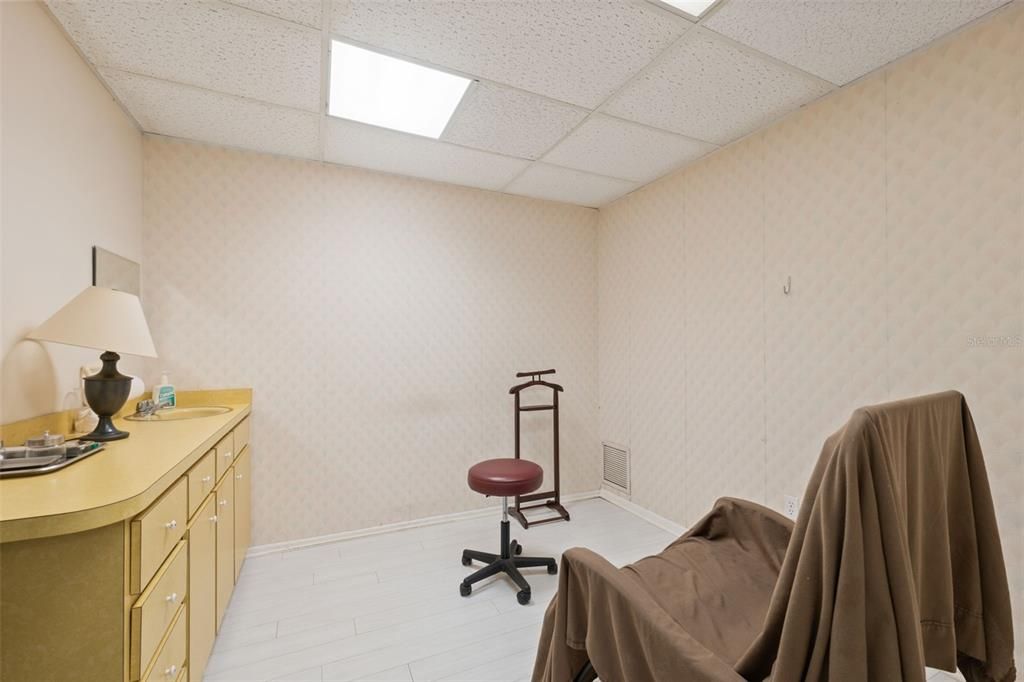 For Sale: $669,000 (0 beds, 0 baths, 2660 Square Feet)