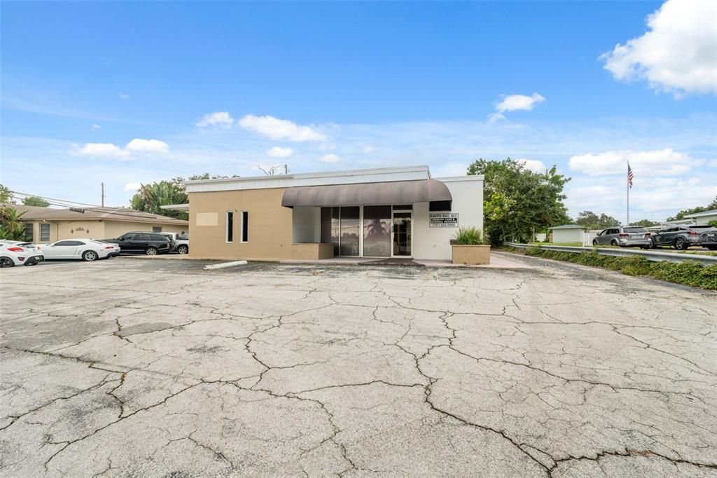 For Sale: $669,000 (0 beds, 0 baths, 2660 Square Feet)