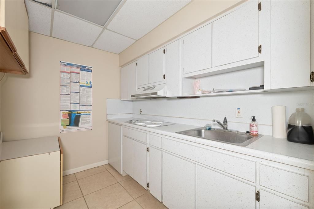 For Sale: $669,000 (0 beds, 0 baths, 2660 Square Feet)