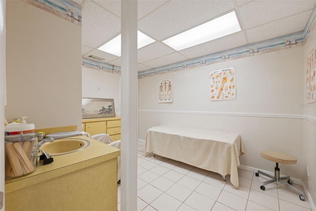 For Sale: $669,000 (0 beds, 0 baths, 2660 Square Feet)