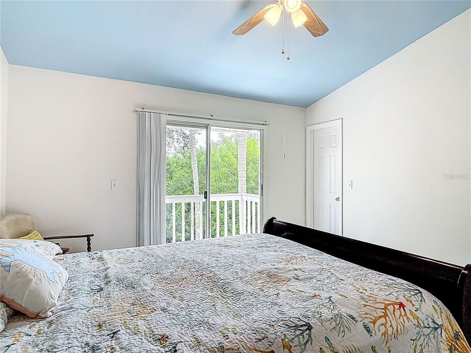 На продажу: $335,000 (3 спален, 2 ванн, 1608 Квадратных фут)