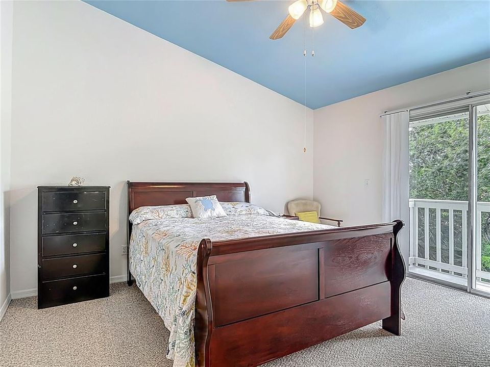 На продажу: $335,000 (3 спален, 2 ванн, 1608 Квадратных фут)