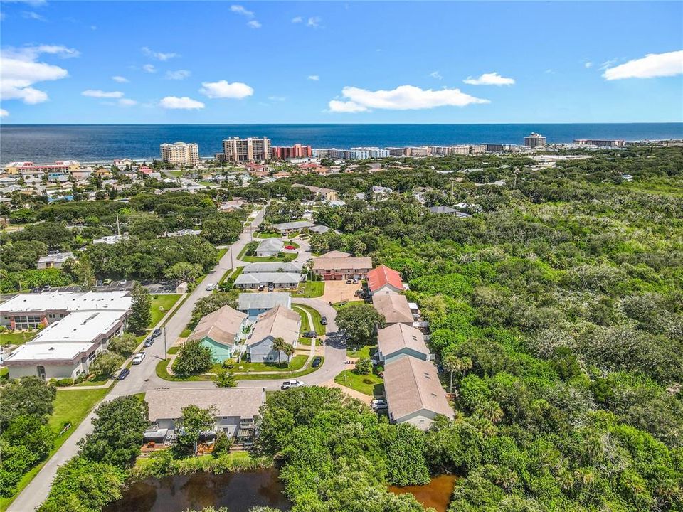 На продажу: $335,000 (3 спален, 2 ванн, 1608 Квадратных фут)