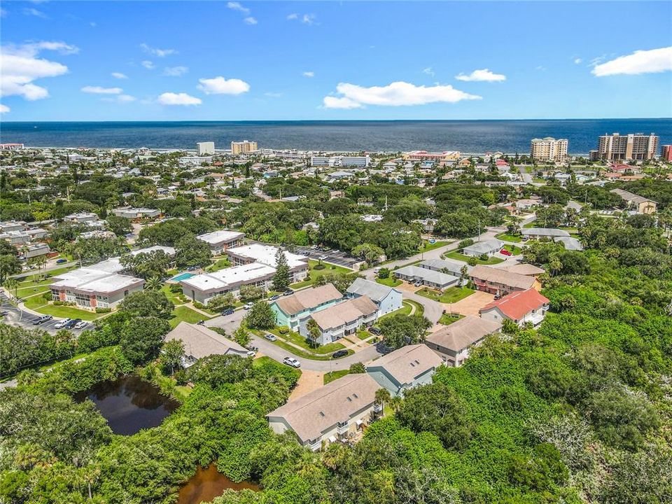 На продажу: $335,000 (3 спален, 2 ванн, 1608 Квадратных фут)