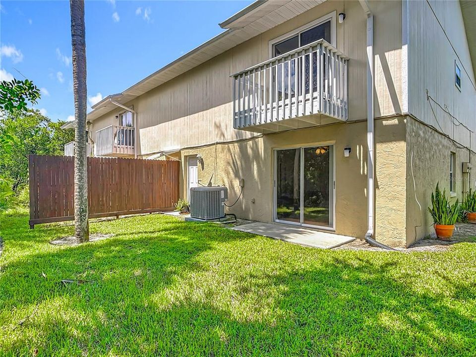 На продажу: $335,000 (3 спален, 2 ванн, 1608 Квадратных фут)