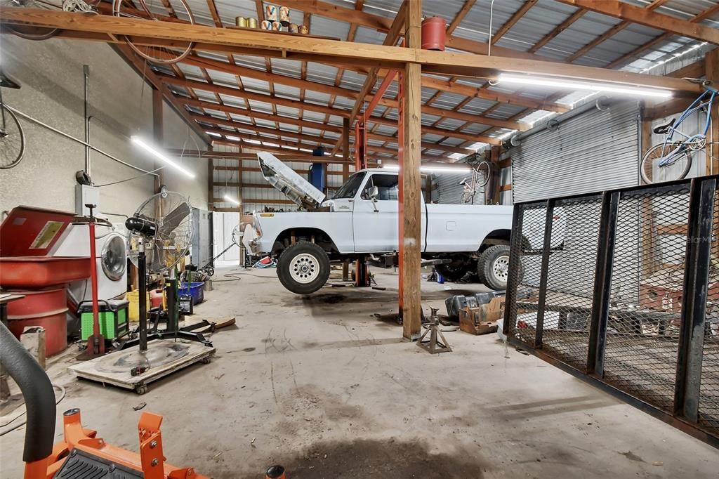 En Venta: $1,200,500 (0 camas, 0 baños, 12228 Pies cuadrados)