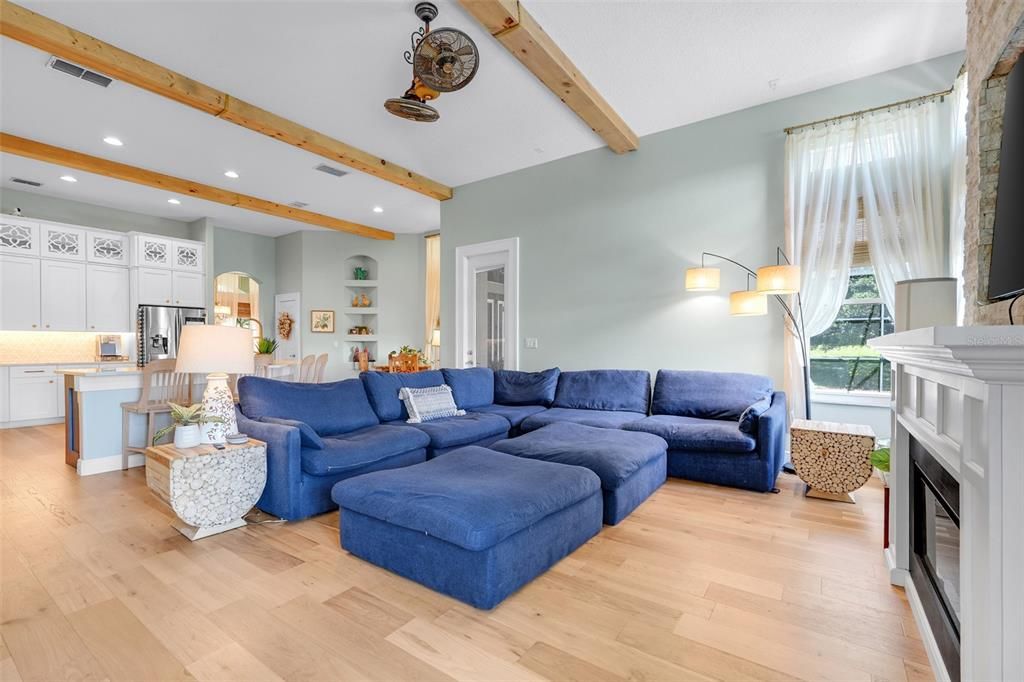 Active With Contract: $799,000 (4 beds, 3 baths, 2734 Square Feet)